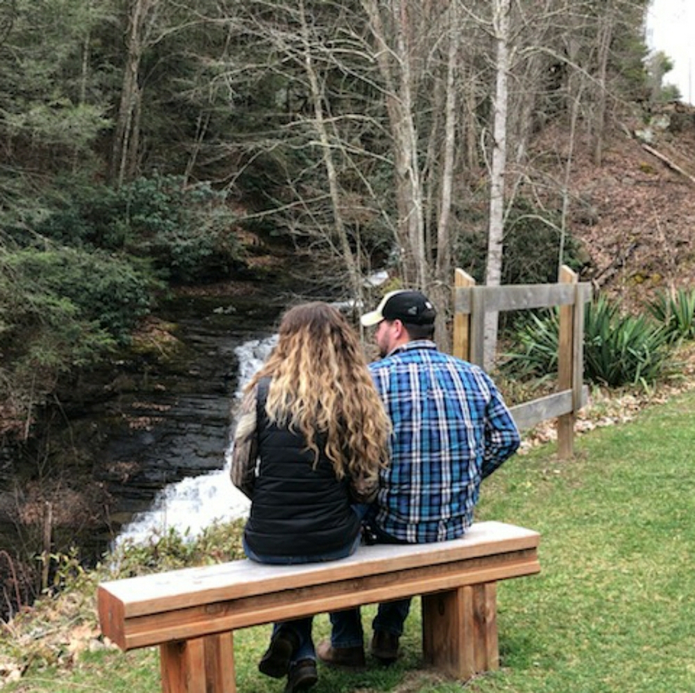 Meet your Posher, Alexis